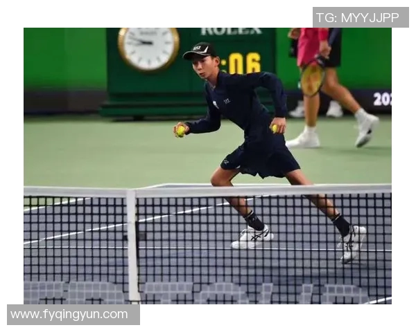 网球盛宴：深入解析上海网球队默契配合的秘密与技巧